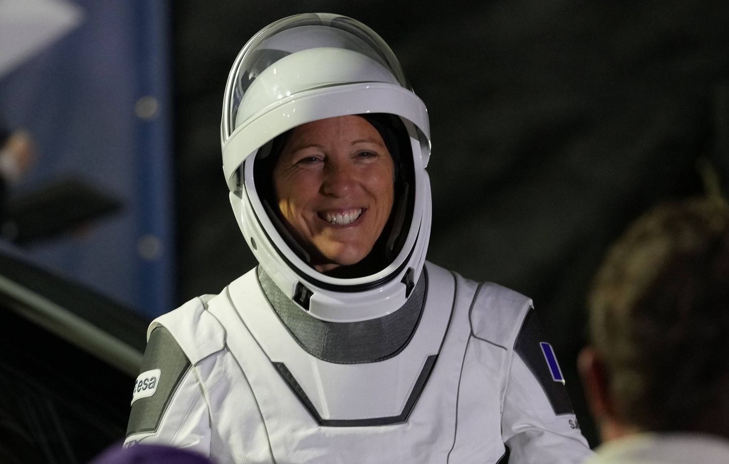 6a7ccff2f1f7d.jpg Sophie Adenot : première Française en sortie spatiale