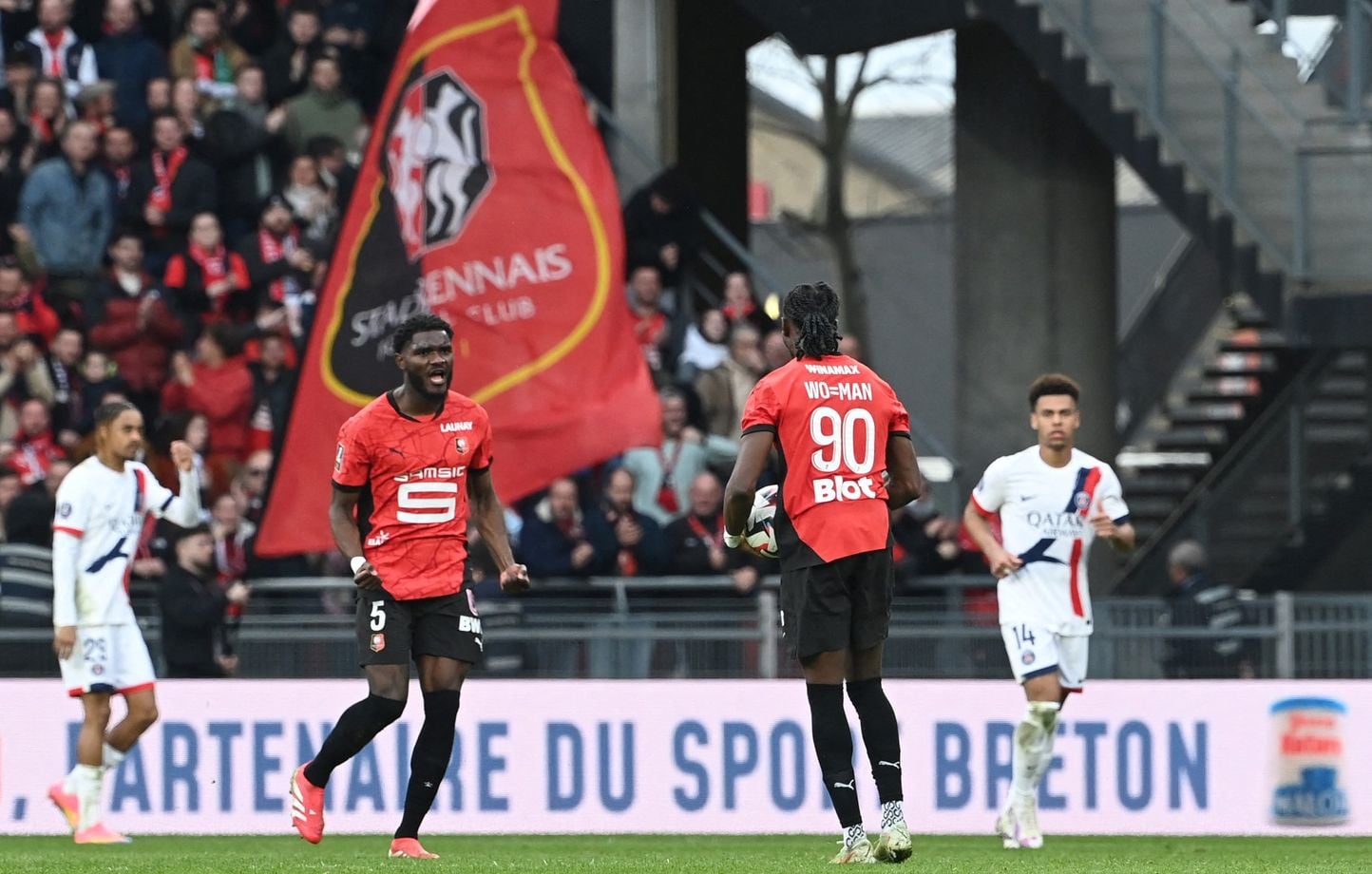 Rennes veut recevoir le PSG deux fois : la LFP saisie