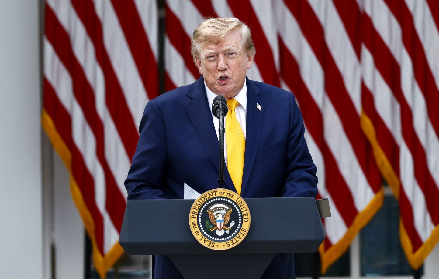 6a8de6f56b2b2.jpg Trump : jusqu’à 200 000 visas bientôt révoqués