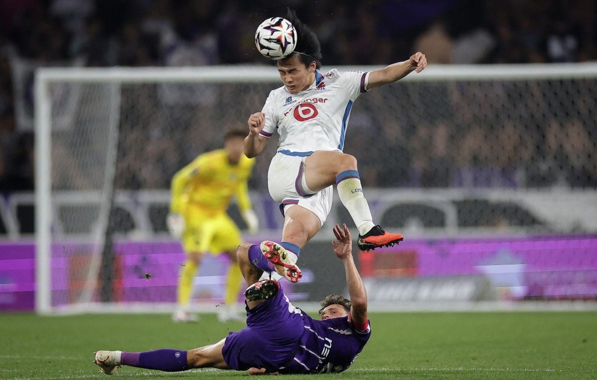 Ueda frappe déjà fort, le LOSC gagne à Toulouse