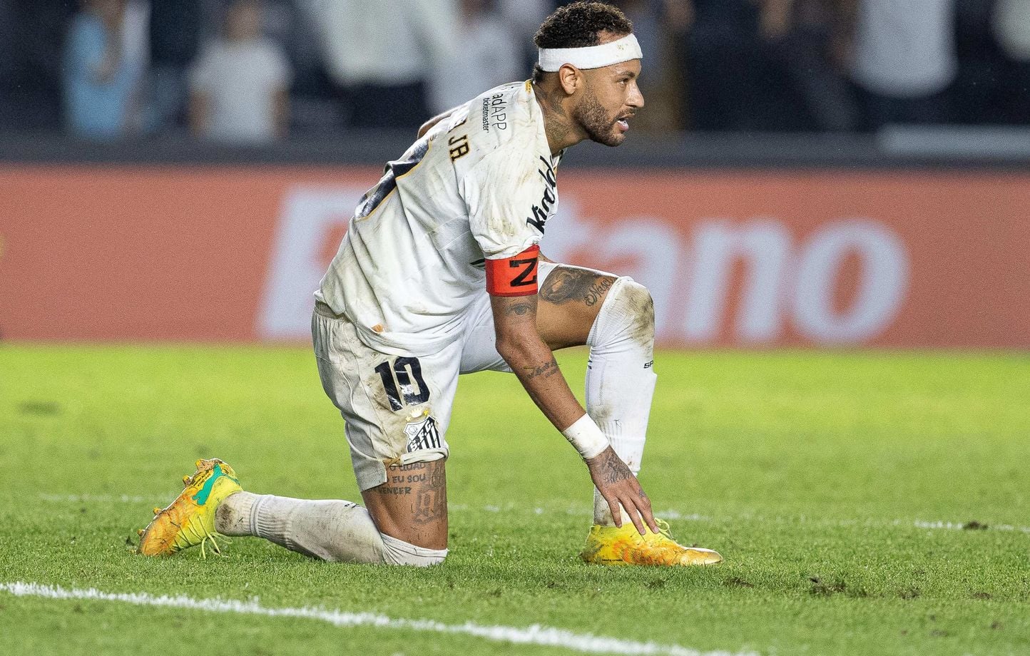 Neymar blessé : il explose contre la pelouse de Santos