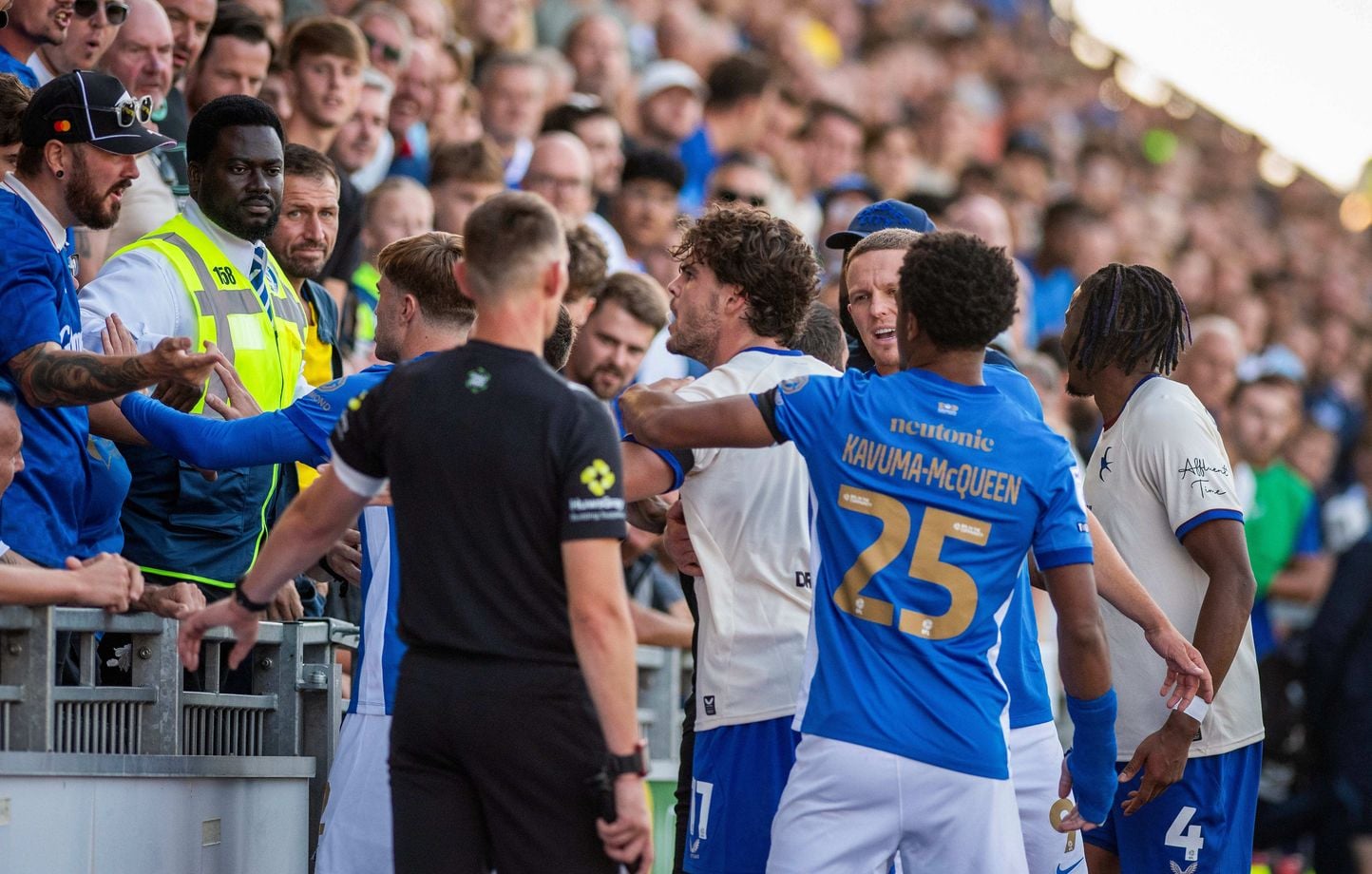 Cardiff : enquête après un incident entre Bielik et un ado