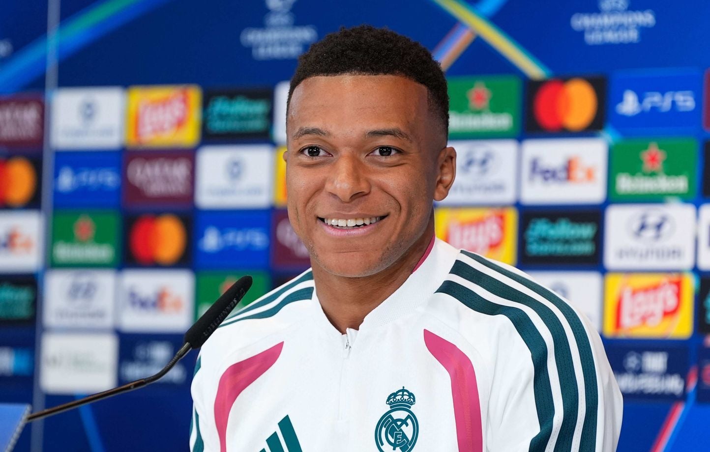 Mbappé vise le Ballon d’or après son année record