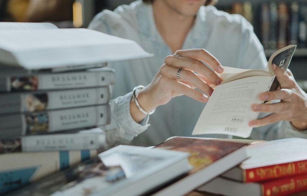 Le livre d’occasion : opportunité ou menace pour les librairies ?