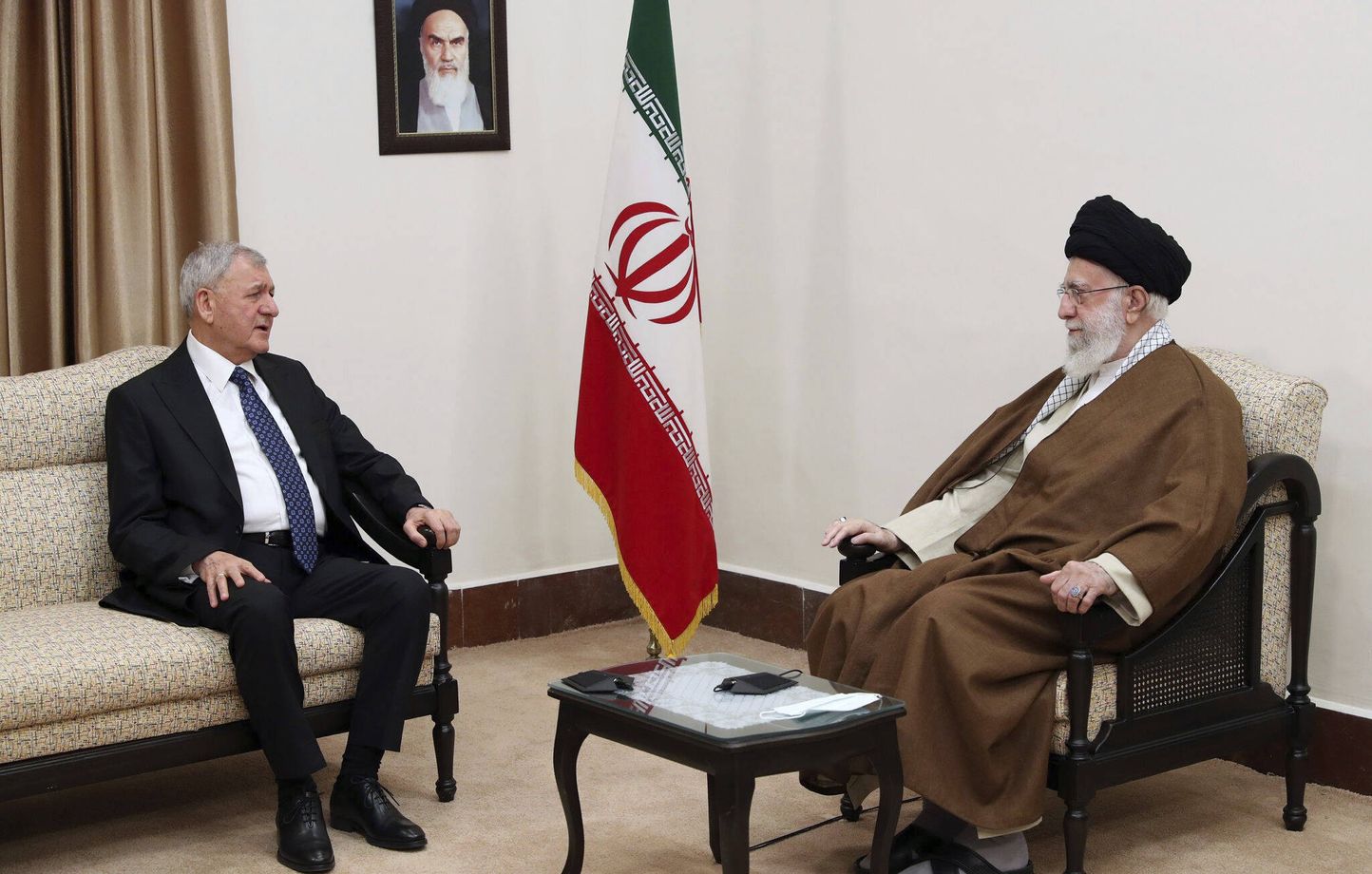L’Irak entre alliances et tensions dans le conflit Iran-Israël