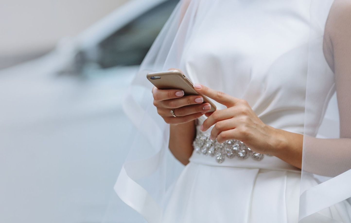 Pourquoi trouve-t-on des robes de mariée neuves sur Vinted ?