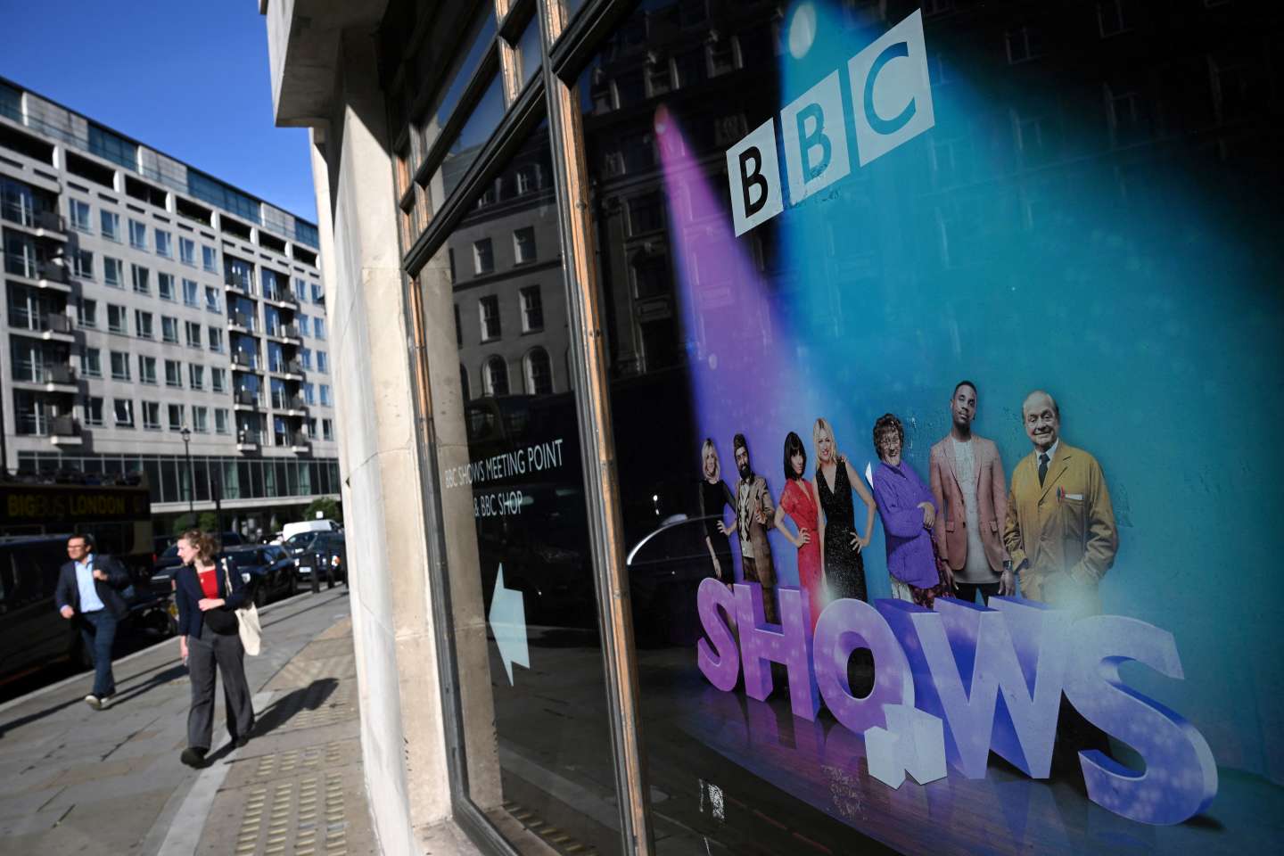 Au Royaume-Uni, tempête autour de « l’impartialité » de la BBC
