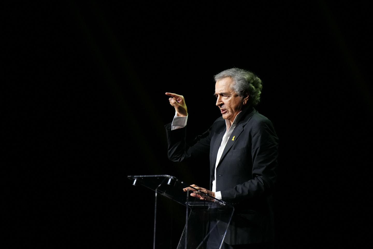 Bernard Henri-Lévy annule une conférence en Israël, après l’annonce de la participation de Jordan Bardella