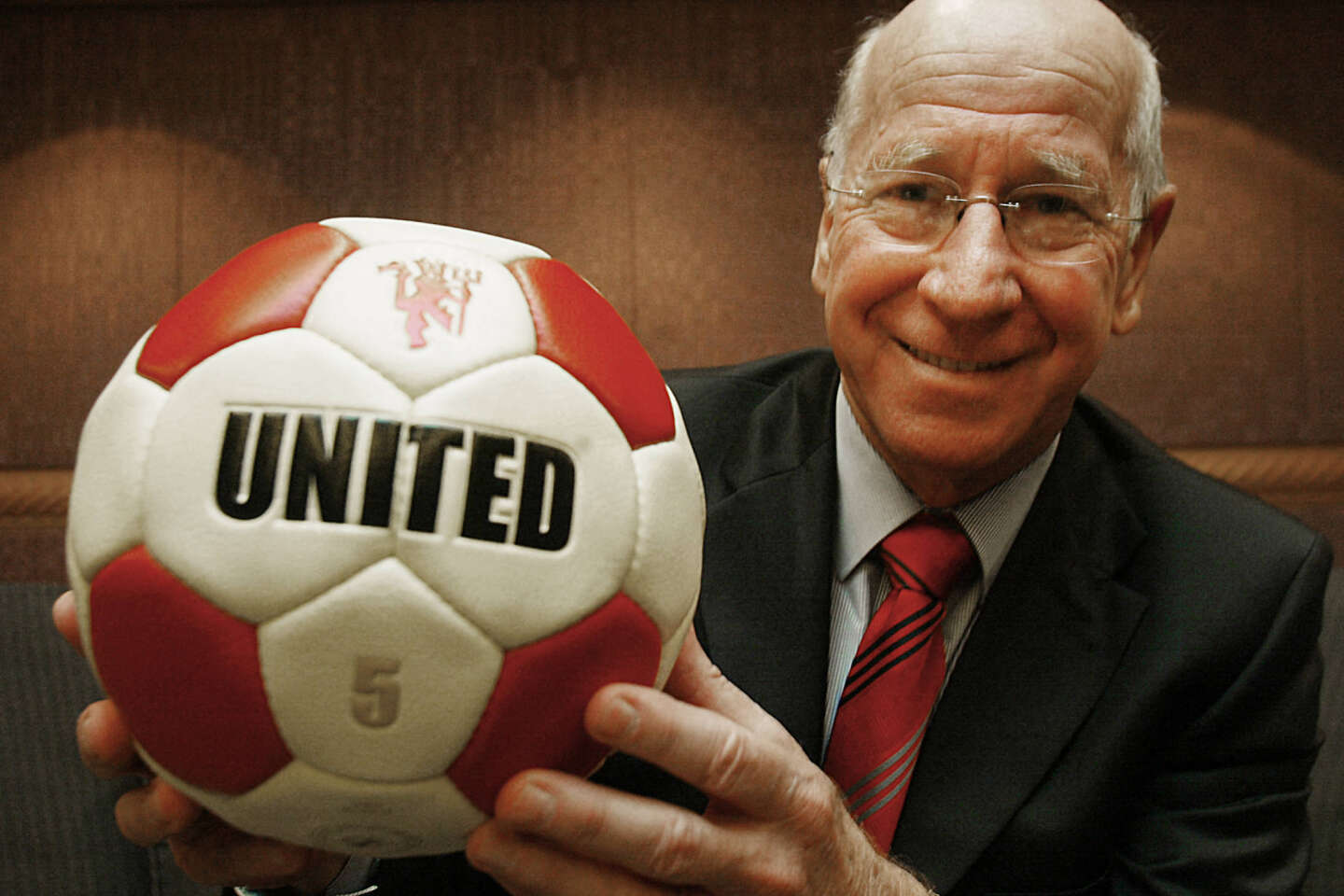 Bobby Charlton, champion du monde avec l’Angleterre et star de Manchester United, est mort