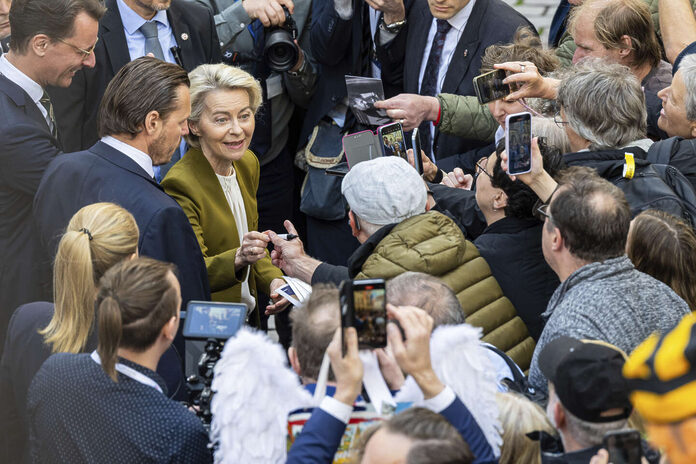 Elections européennes : la campagne à hauts risques d’Ursula von der Leyen