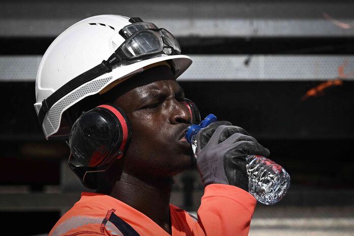 Canicule : 13 départements placés en vigilance orange dans le Sud-Est