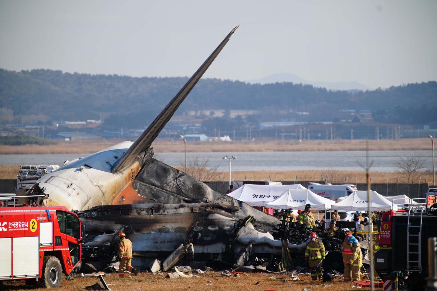 En Corée du Sud, un avion s’embrase à l’atterrissage, faisant au moins 151 morts