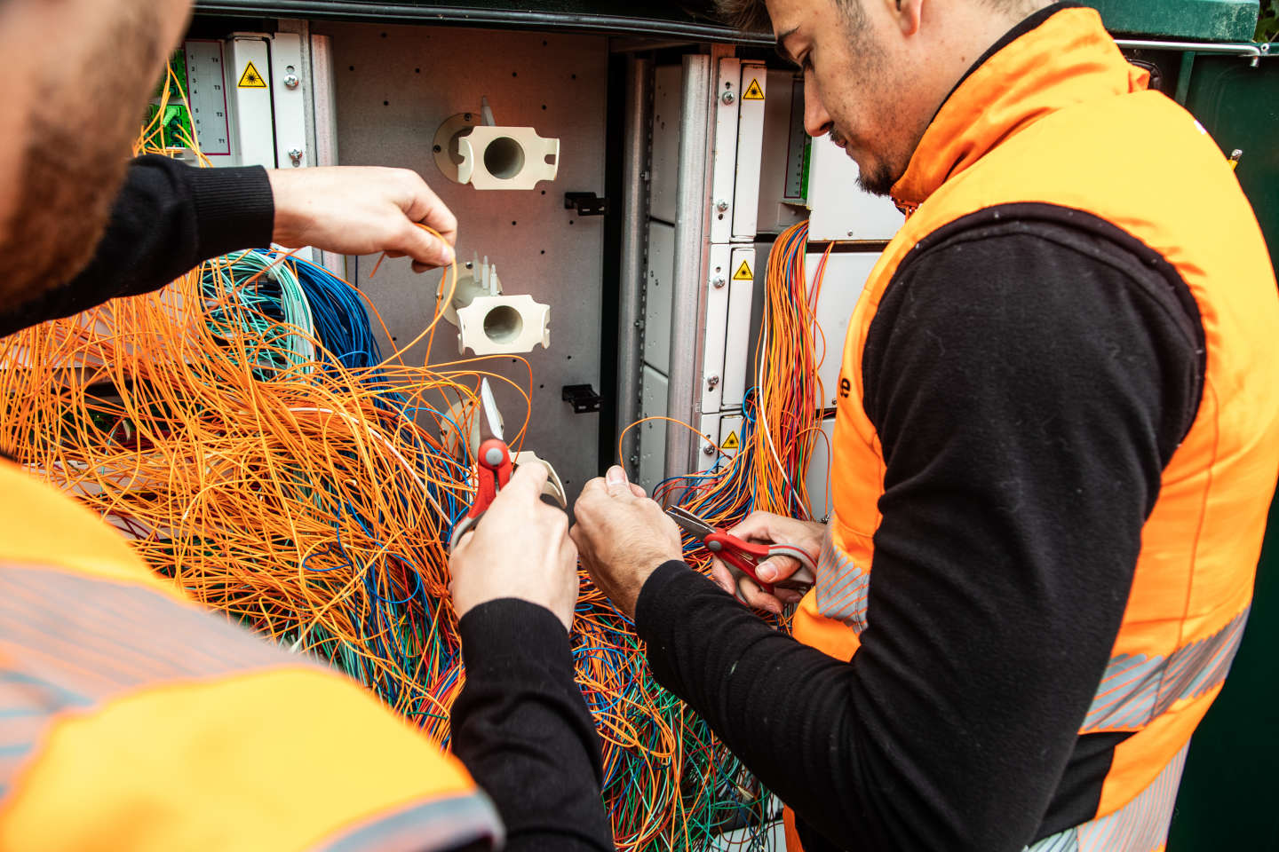 Fibre optique : les opérateurs télécoms s’insurgent contre la proposition de loi du sénateur Patrick Chaize