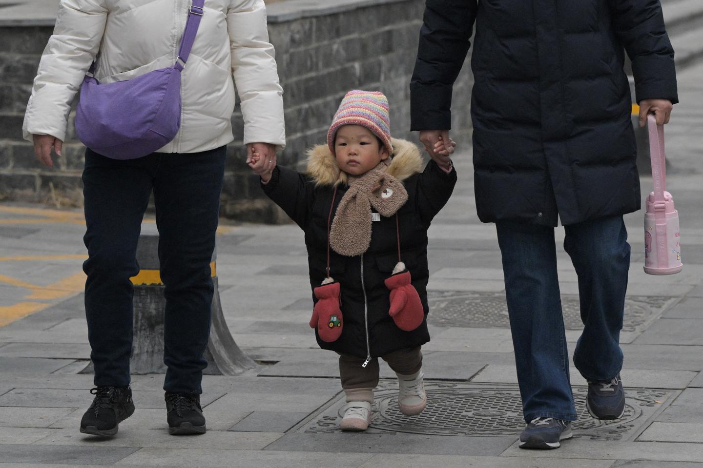 En Chine, le démarchage intrusif des autorités pour encourager les femmes à avoir des enfants