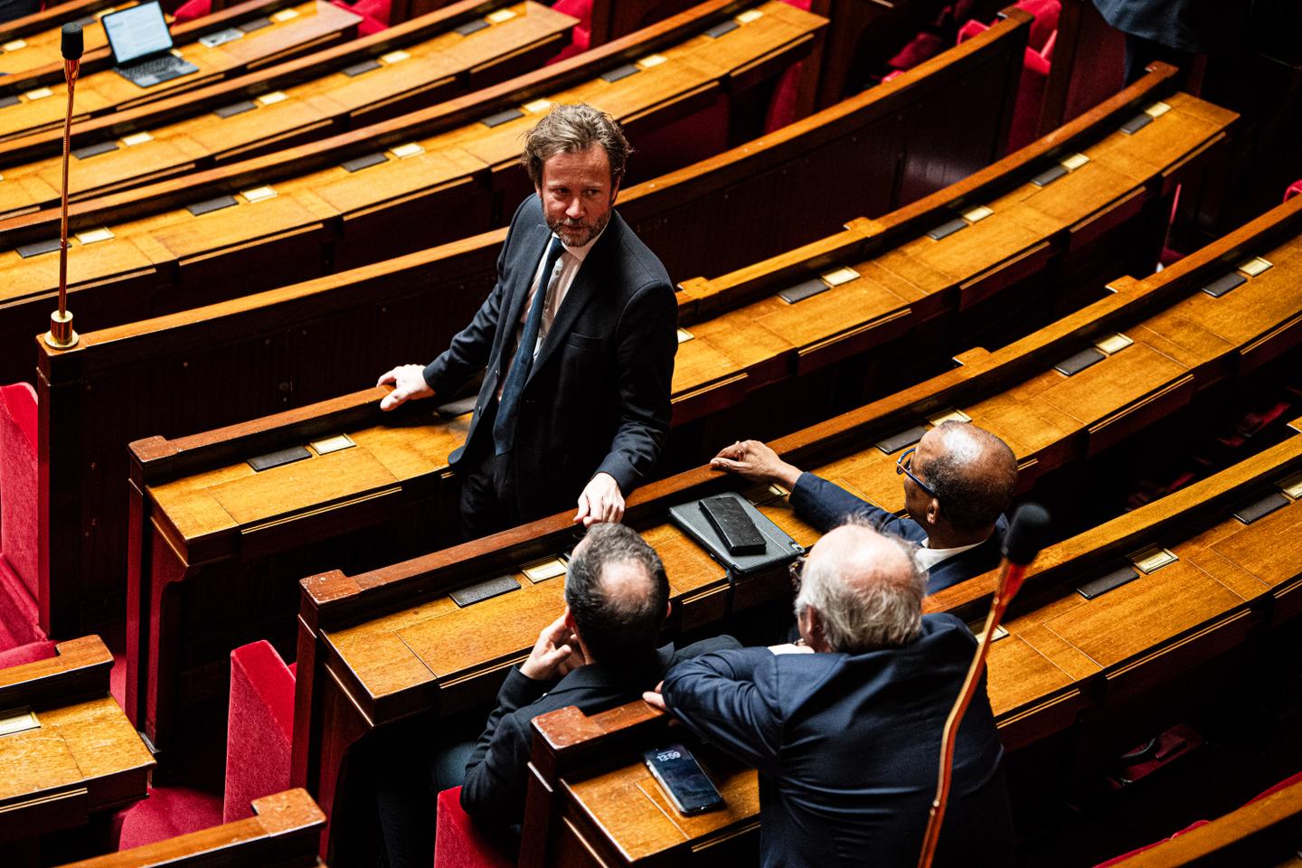 Boris Vallaud appelle à « un congrès de réconciliation » et « de doctrine » pour le PS