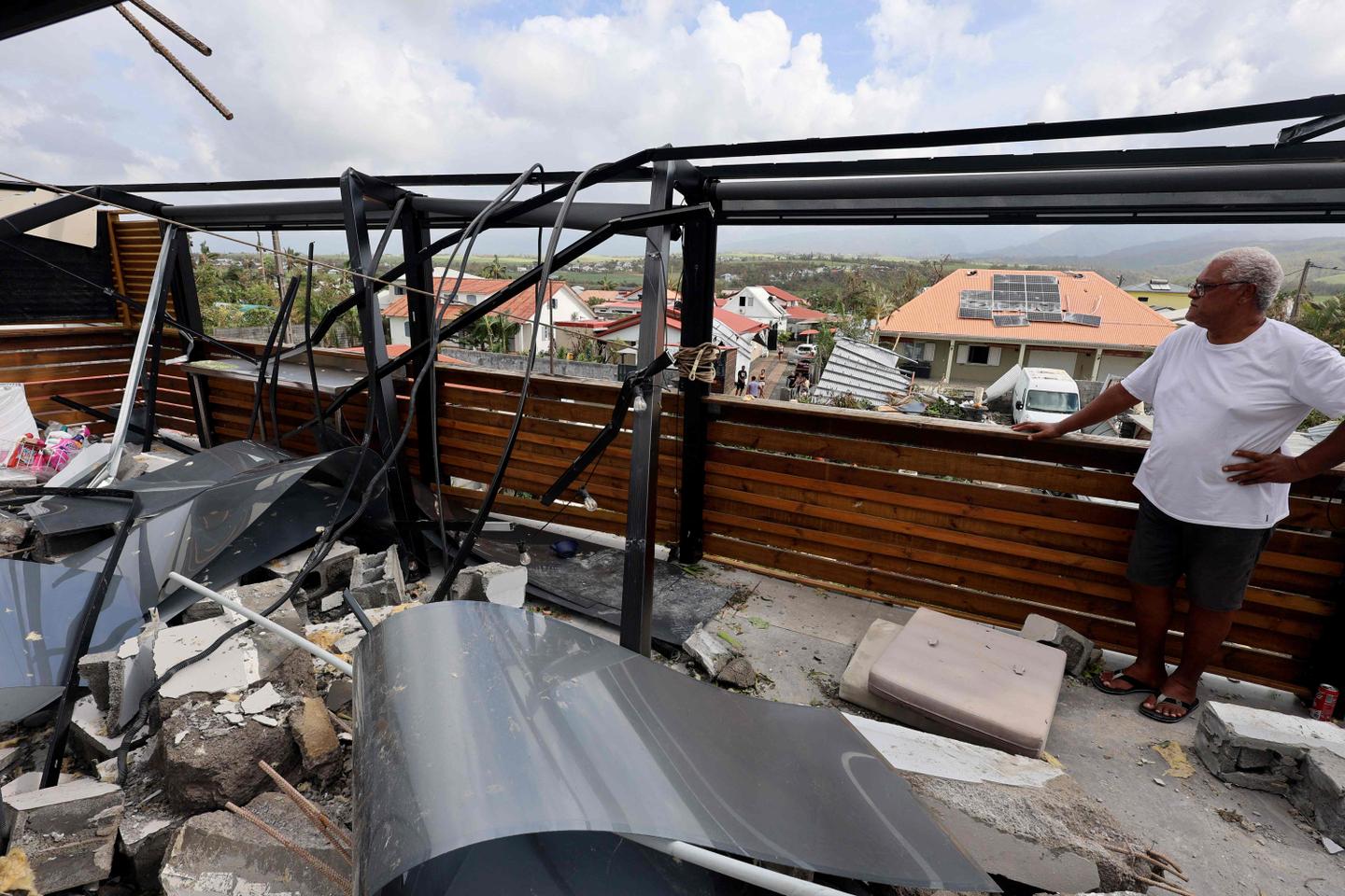 Cyclone Garance : sur l’île de La Réunion, « défigurée », 90 000 foyers toujours sans électricité