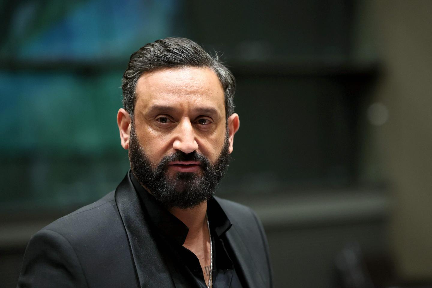 Cyril Hanouna condamné à 4 000 euros d’amende pour ses insultes contre le député Louis Boyard