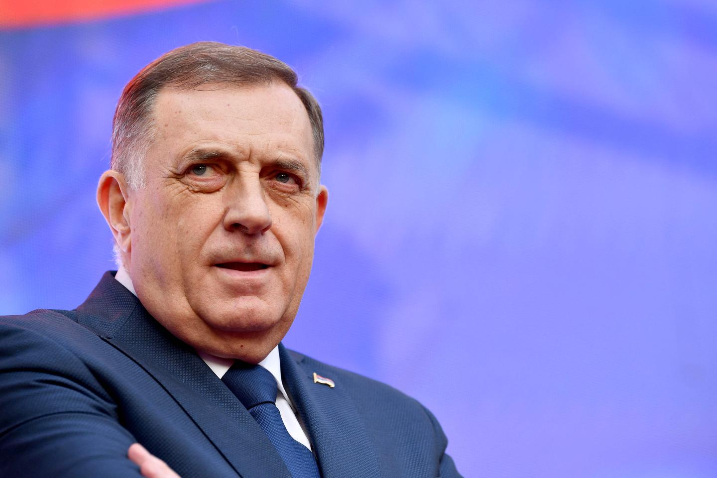 Milorad Dodik, le dirigeant serbe de Bosnie, condamné à un an de prison