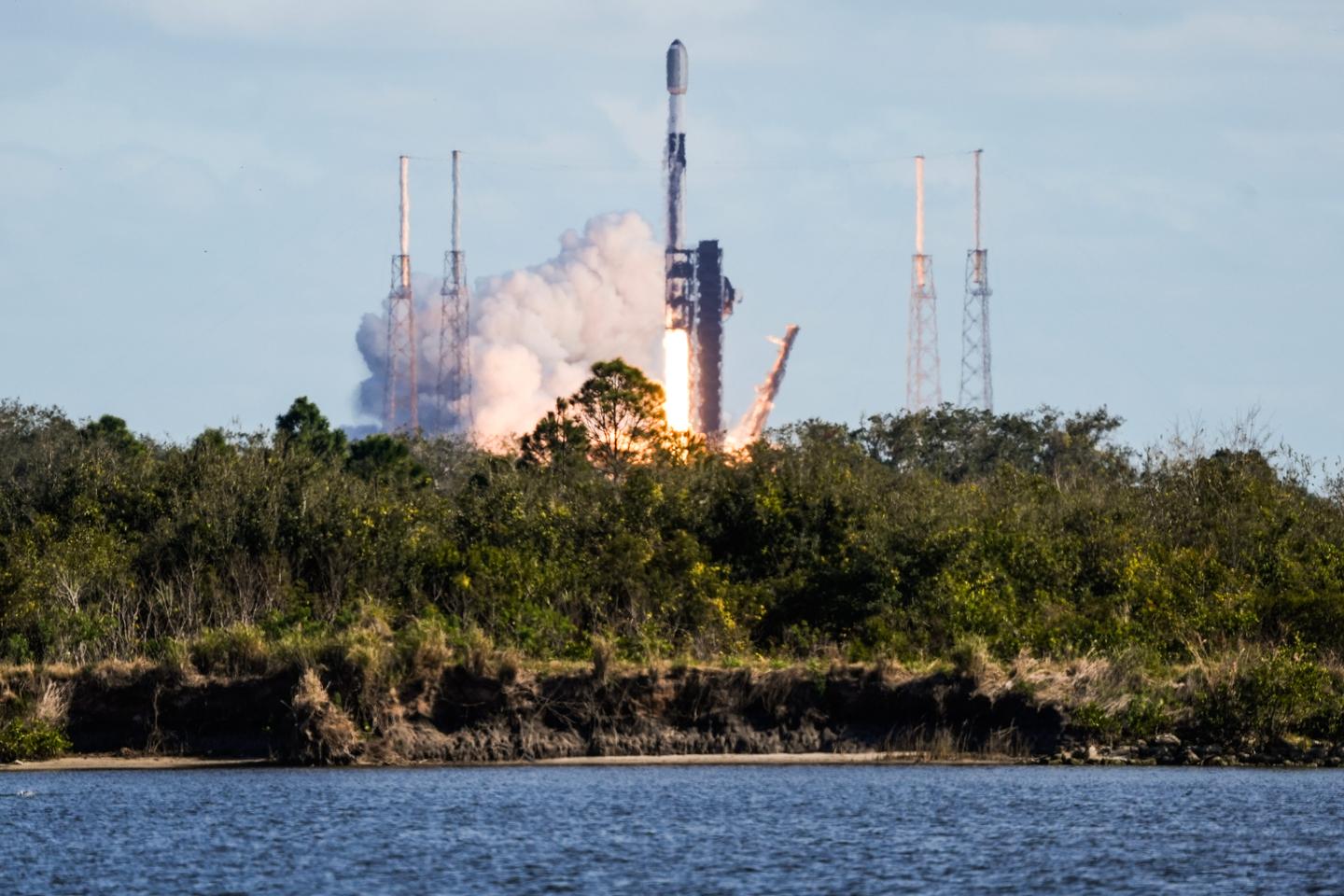 L’ombre d’Elon Musk plane, depuis l’espace, sur les opérateurs de télécoms