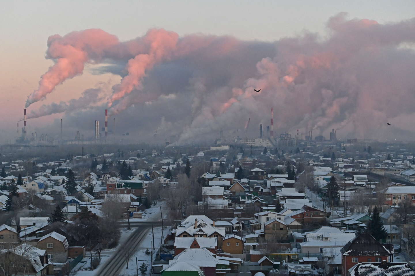 Guerre en Ukraine : pour affaiblir Poutine, l’Europe bannit le diesel russe