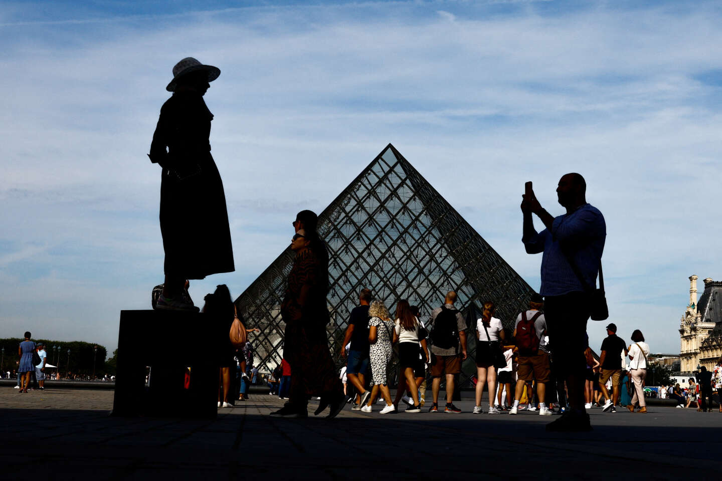 Le Louvre évacué et fermé samedi « pour raisons de sécurité »