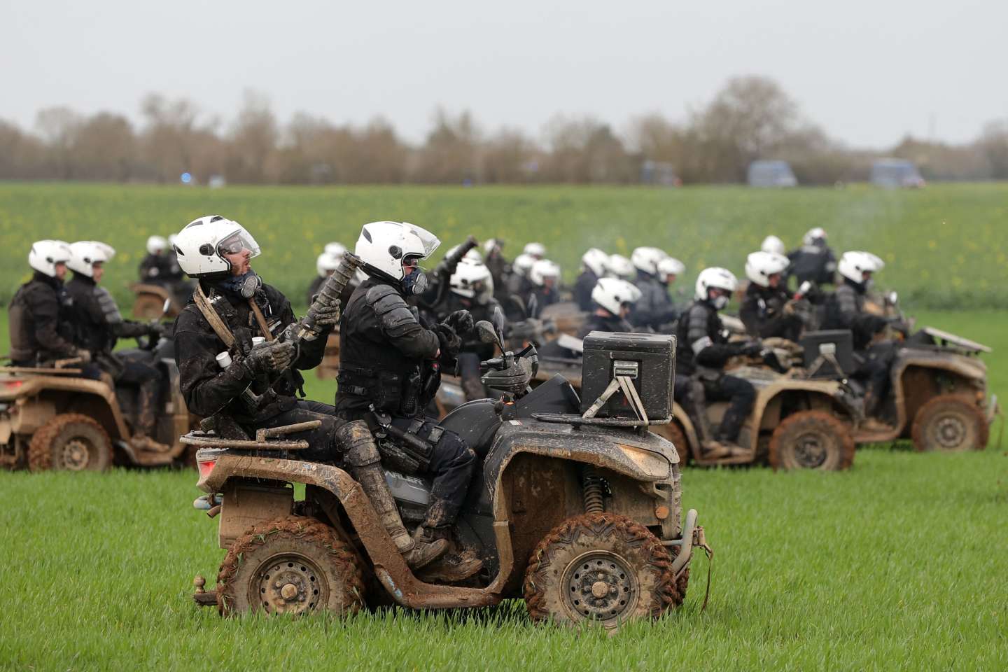 Sainte-Soline : les tirs de LBD en quad conformes à la « légitime défense », selon l’IGGN