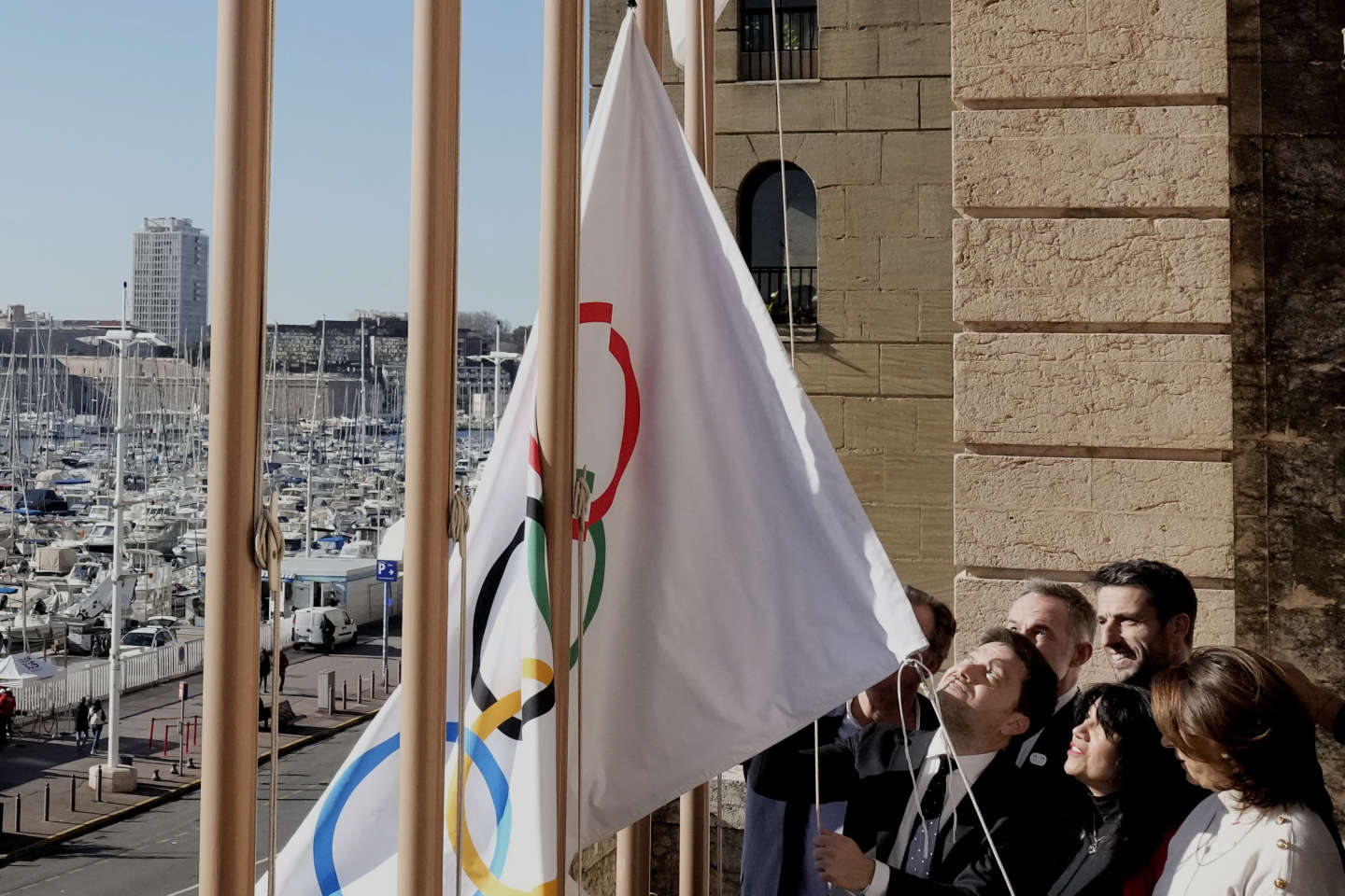 JO 2024 de Paris : la flamme olympique commencera son parcours français à Marseille