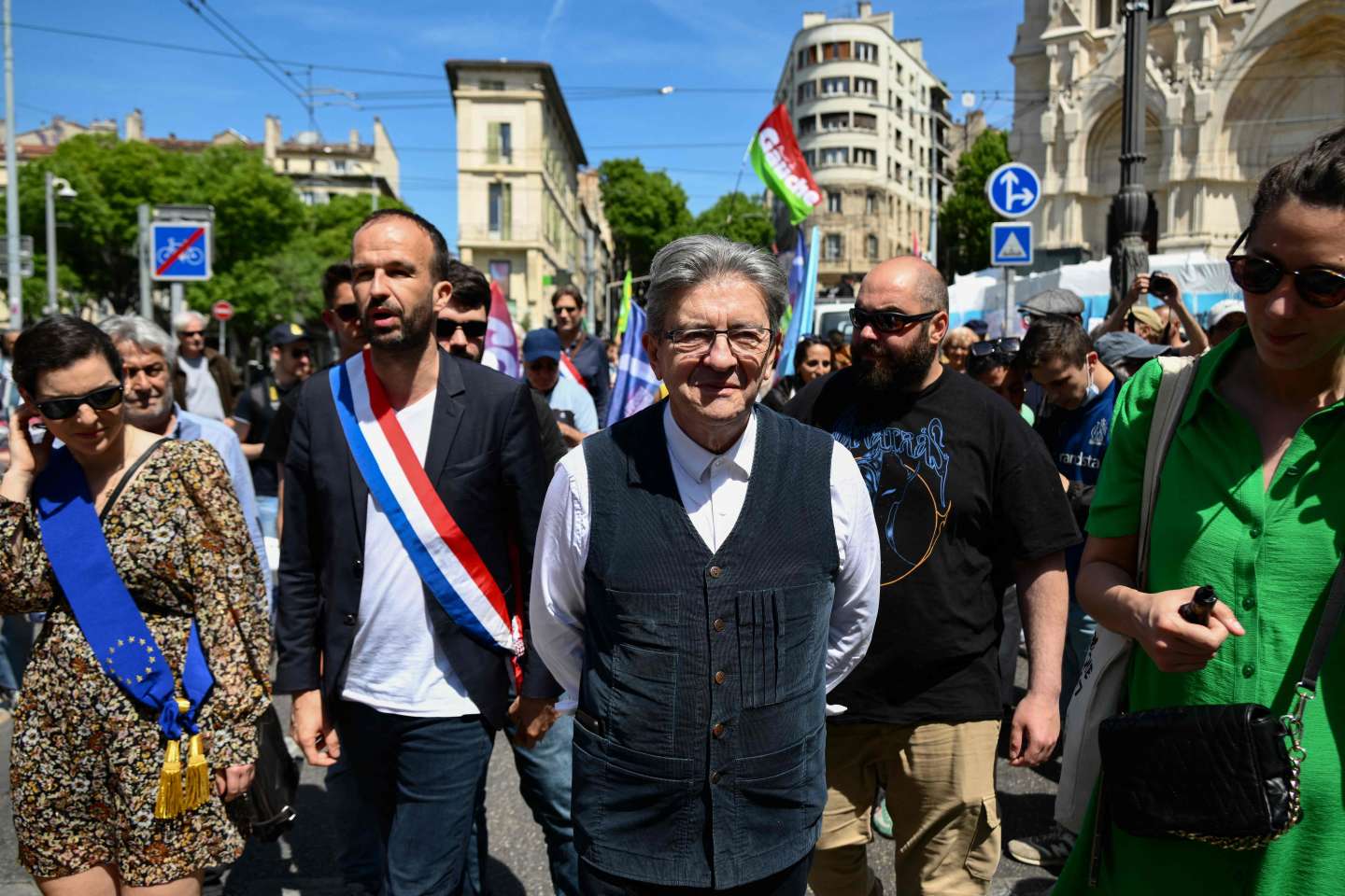 Un an après la création de la Nupes, Mélenchon défend l’alliance de gauche tout en reconnaissant des difficultés