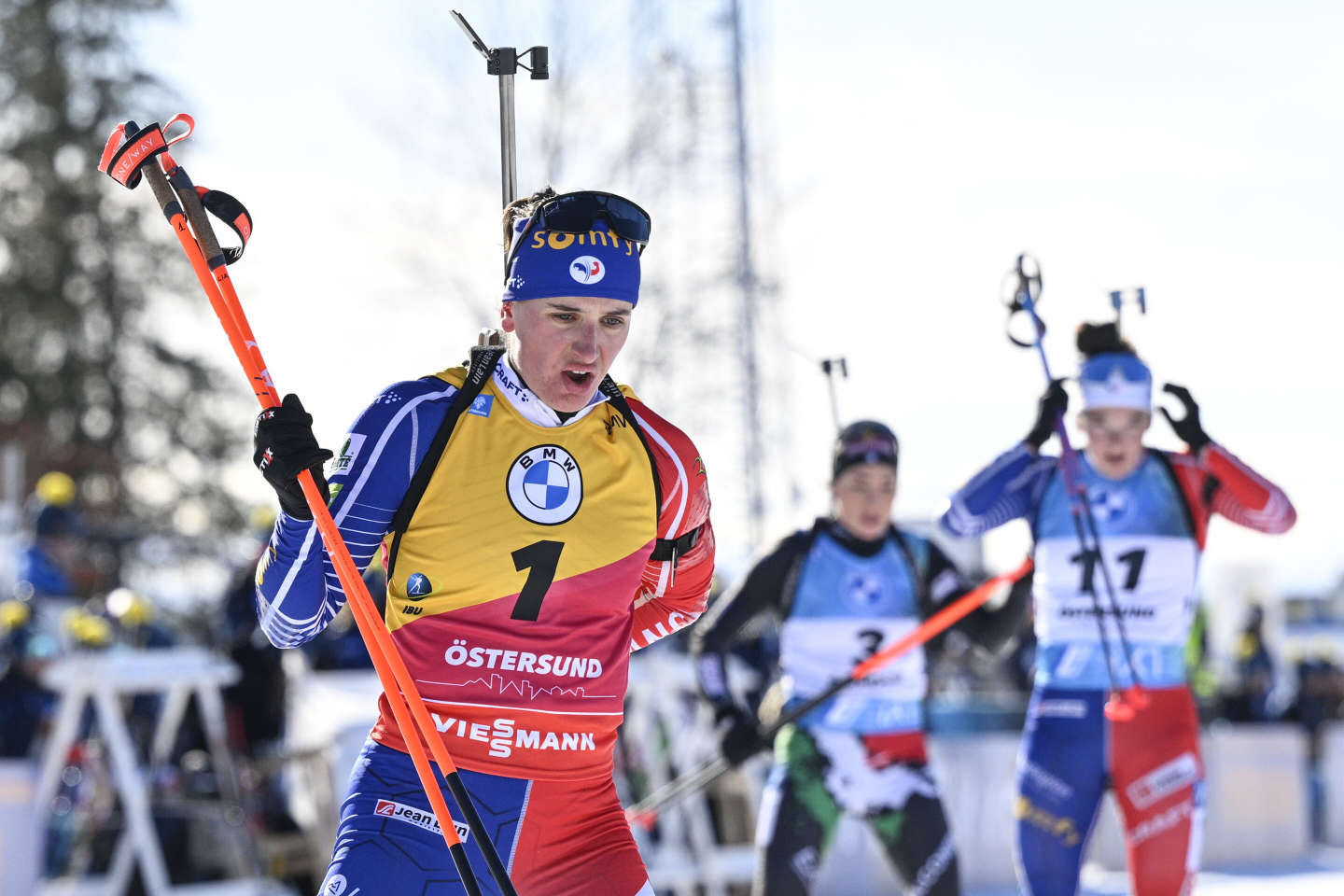 Julia Simon remporte la Coupe du monde de biathlon