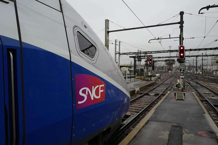 Paris 2024 : vente de billets bloqué par le SNCF poiur trois gares confusion autour de l’accès à trois gares parisiennes le jour de la cérémonie d’ouverture des JO