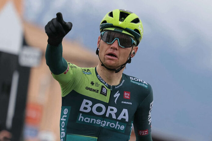 Cyclisme : Aleksandr Vlasov vainqueur à La Madone d’Utelle, les écarts se resserrent avant le dénouement de Paris-Nice