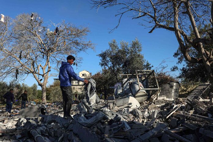 Guerre Israël-Hamas : premier jour de ramadan dans la bande de Gaza, sous les bombardements israéliens