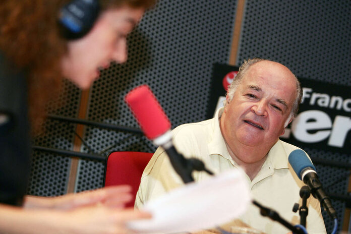 Claude Villers, journaliste et homme de radio, est mort