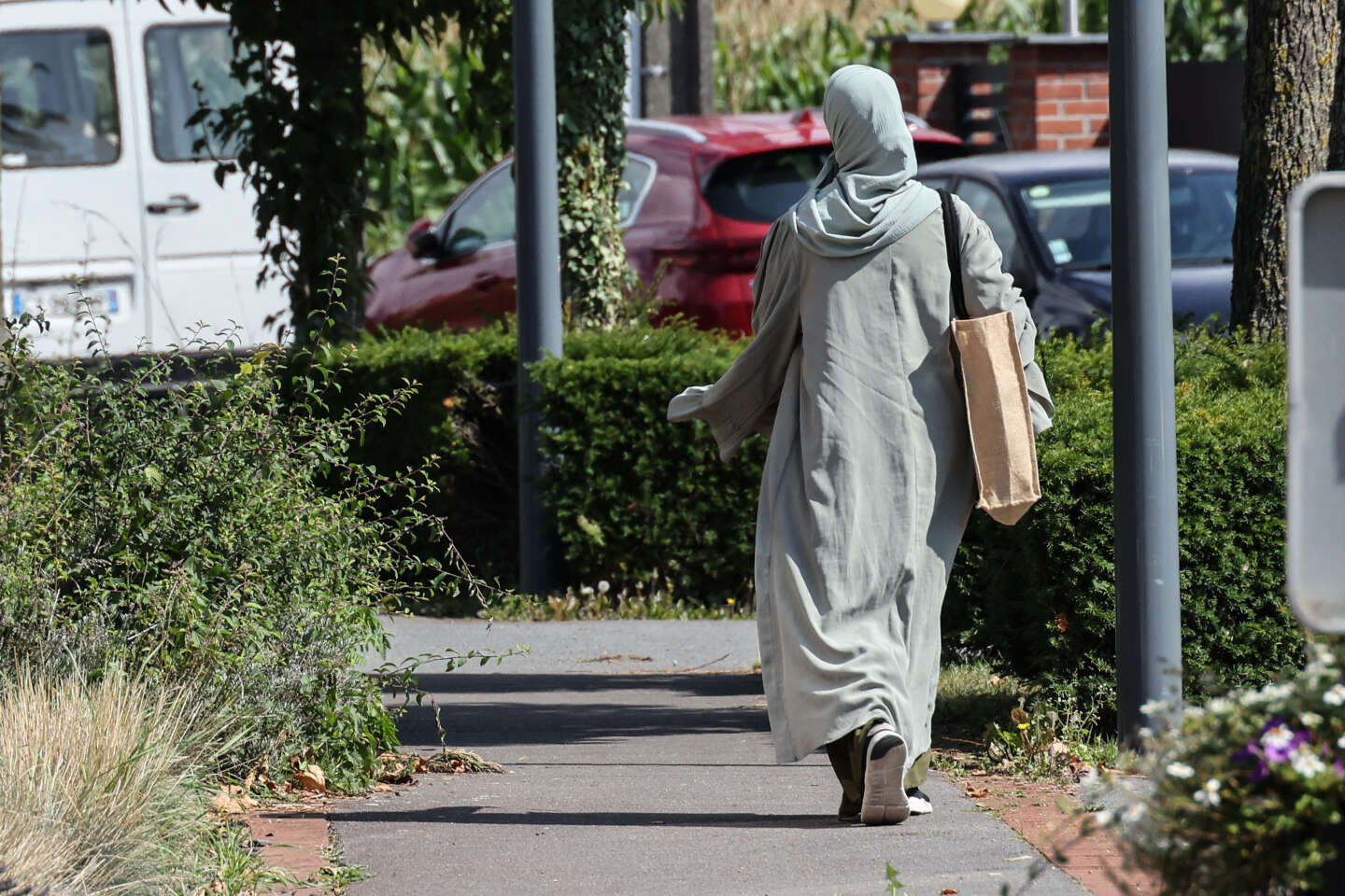 Le Conseil d’Etat confirme l’interdiction de l’abaya à l’école