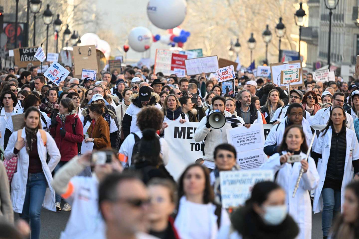 Le Sénat vote à son tour pour un accès direct à certains infirmiers, kinésithérapeutes et orthophonistes