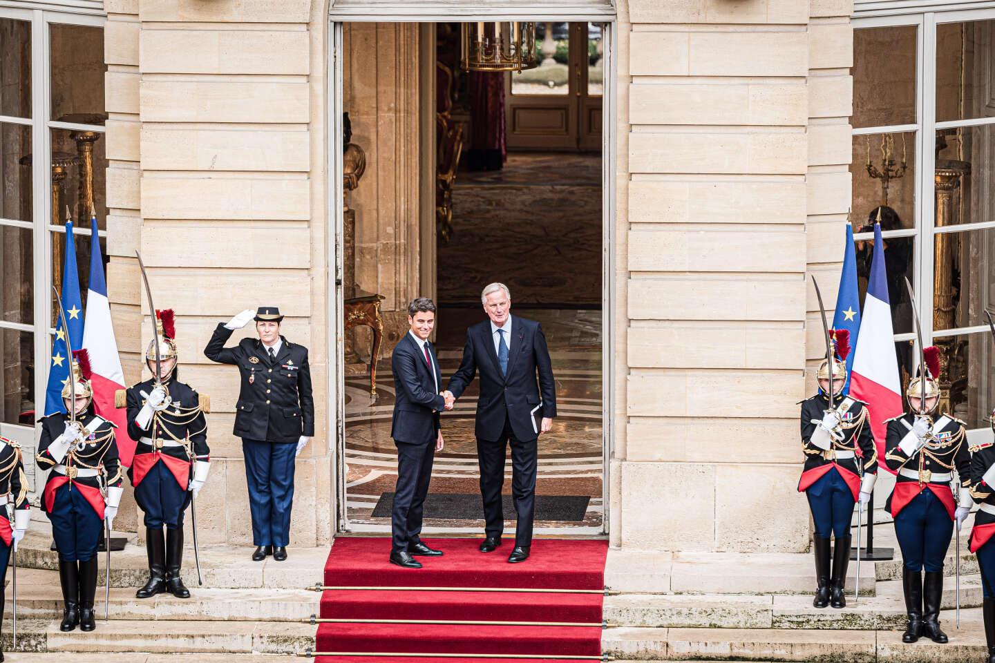 Gouvernement Barnier : la nouvelle architecture de l’exécutif marque l’« alliage » entre les macronistes et la droite