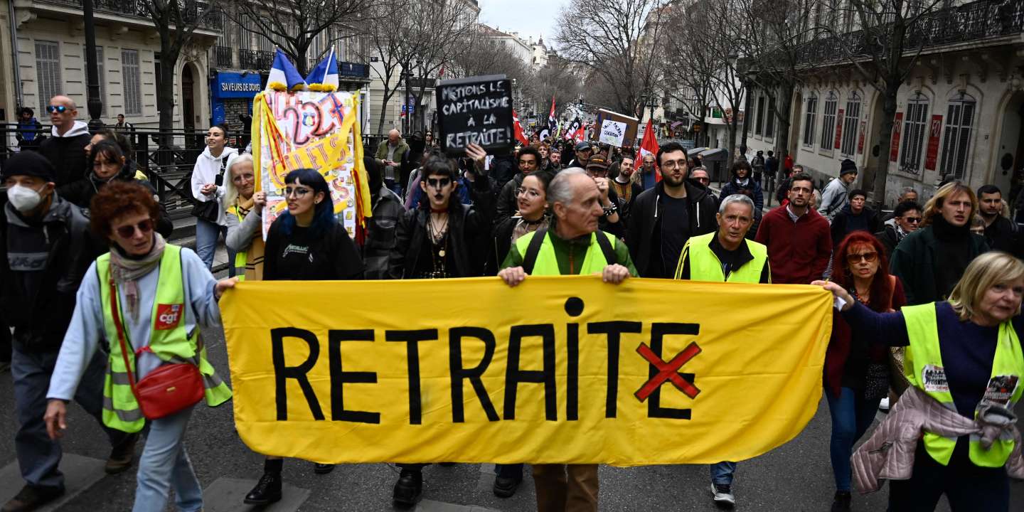 Réforme des retraites, en direct : après un samedi de mobilisations, la contestation continue à la veille de l’examen des motions de censure