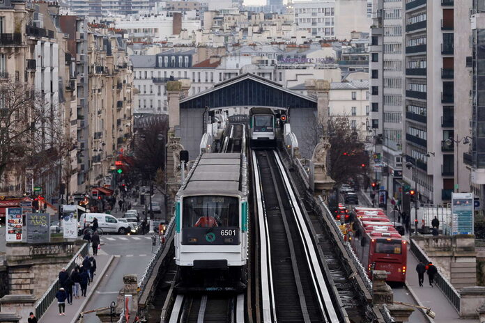 Paris 2024 : la RATP propose 1 600 à 2 500 euros de prime JO pour les conducteurs du métro et du RER