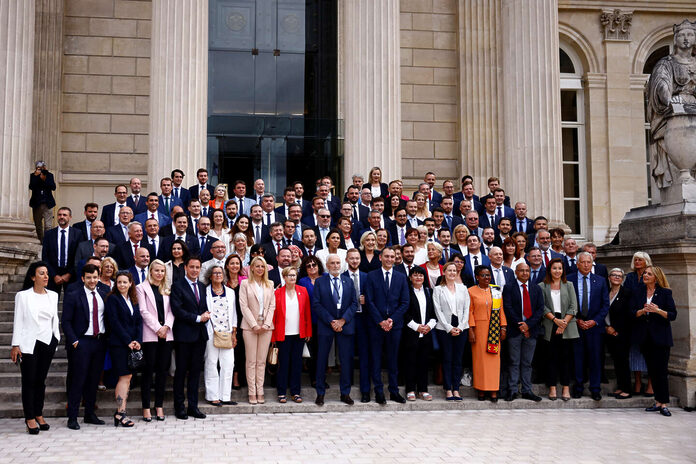 A l’Assemblée nationale, les mises au point de Marine Le Pen