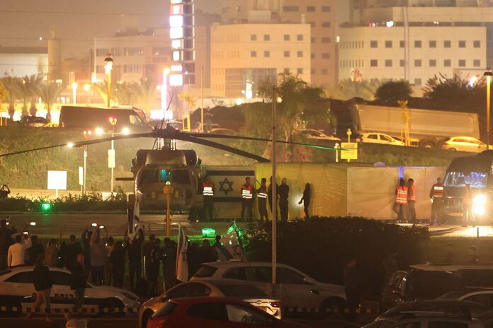 Israël entre soulagement et amertume après la libération des premiers otages à Gaza
