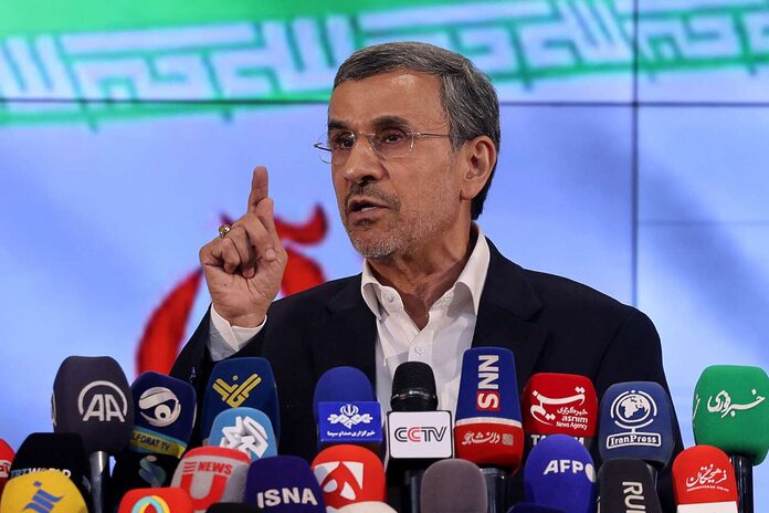 Mahmoud Ahmadinejad, ancien président iranien, se porte candidat à l’élection présidentielle