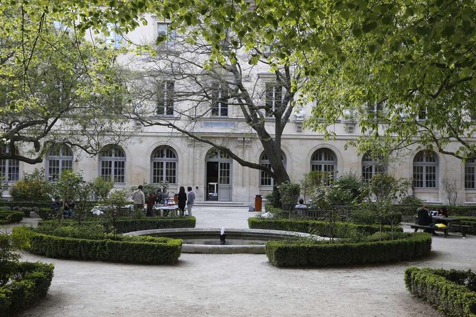 L’ENS Paris ferme ses locaux à la suite de l’occupation des étudiants en soutien au peuple palestinien