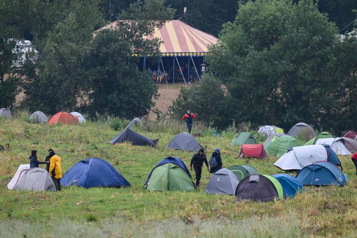 Rassemblement anti-A69 : entre 400 et 1 500 opposants encore sur le campement tarnais