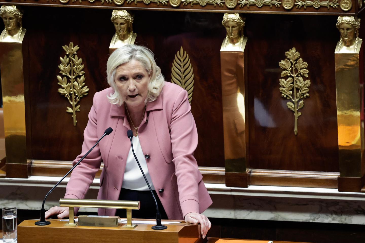 Au Tchad, Marine Le Pen entend tirer profit des revers d’Emmanuel Macron en Afrique