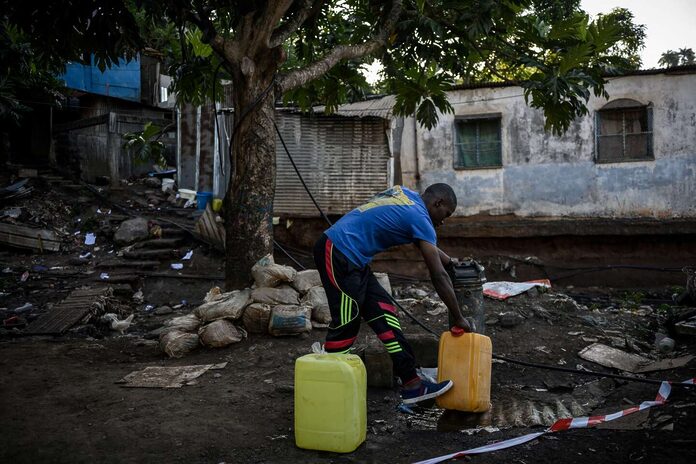 Mayotte : la distribution de bouteilles d’eau étendue à toute la population à partir du 20 novembre