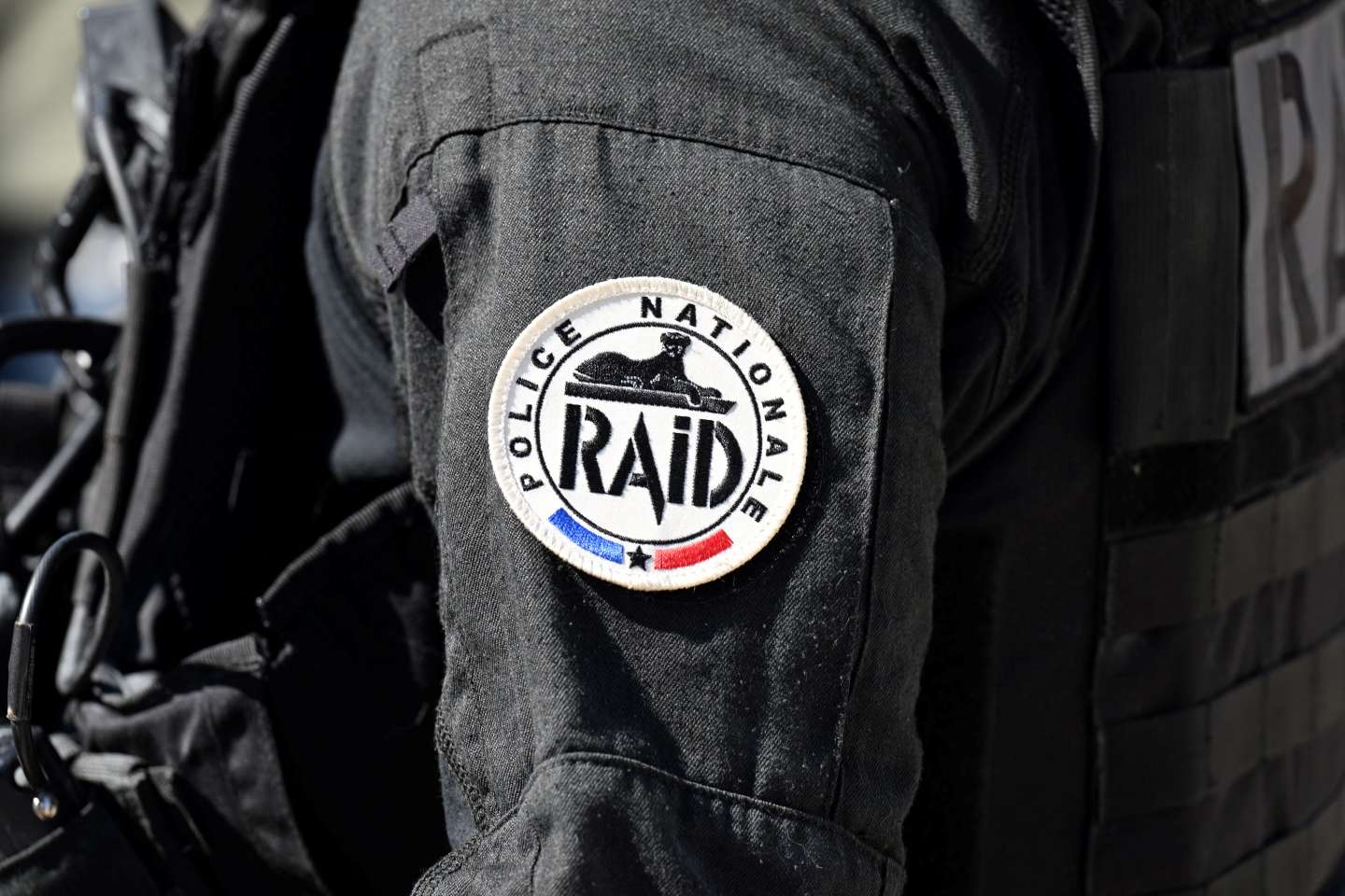 Après la mort de Mohamed Bendriss en marge des émeutes à Marseille, cinq policiers du RAID en garde à vue