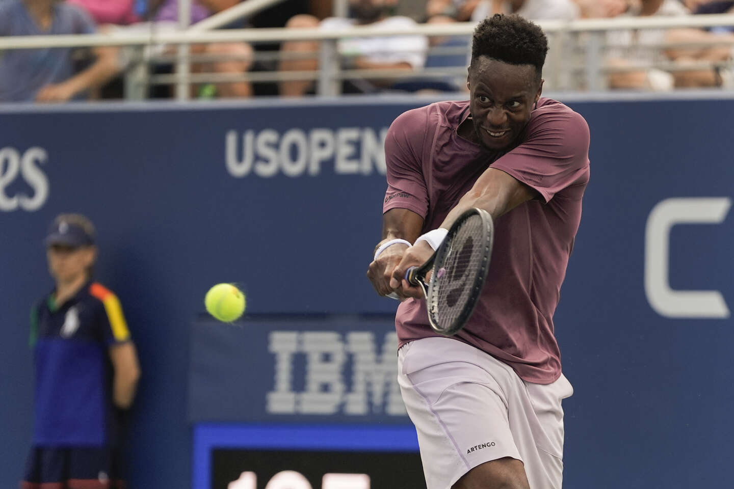 US Open : les Français Monfils et Humbert passent le premier tour, tout comme Djokovic ; Clara Burel s’offre un come-back inespéré