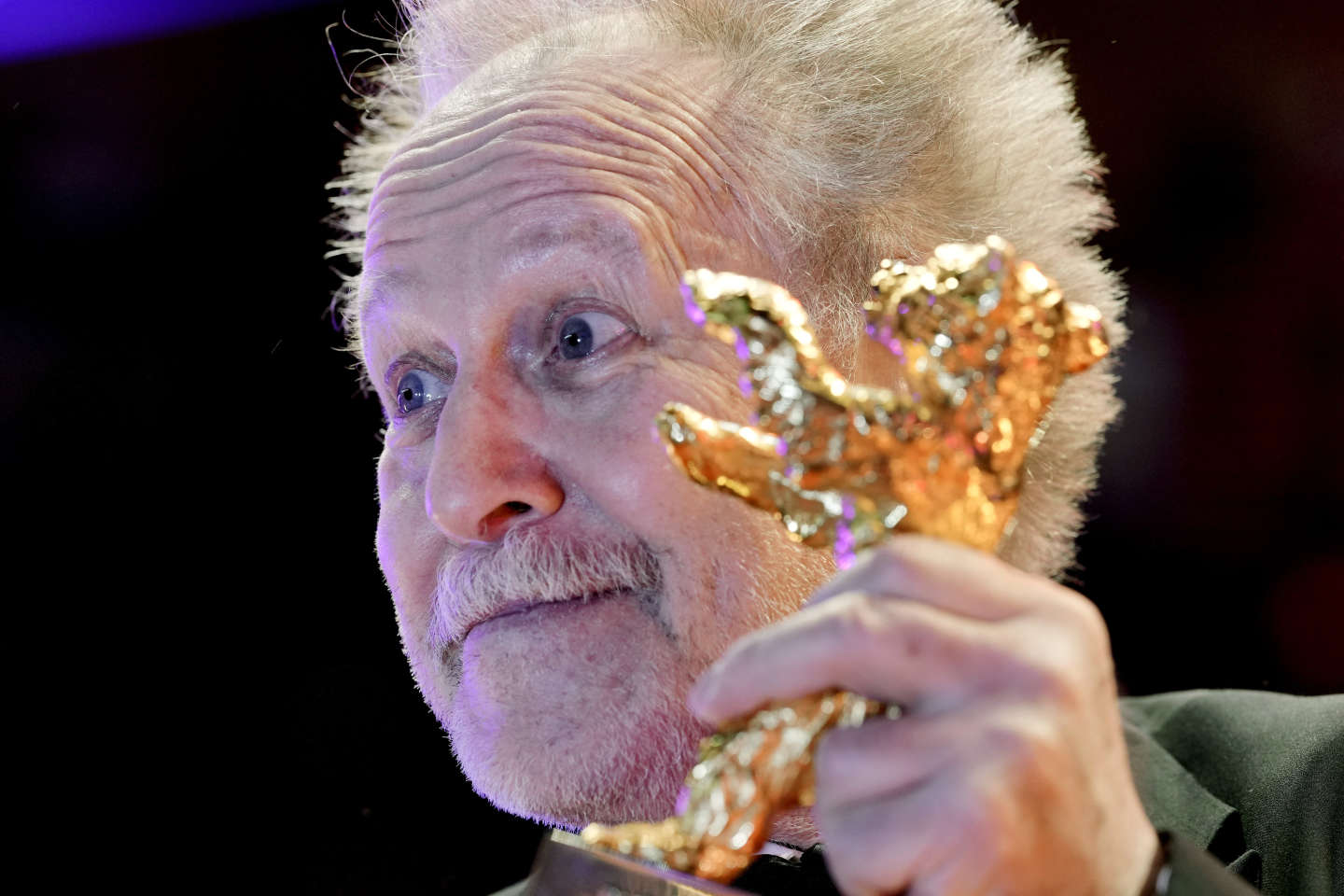 A la Berlinale, Nicolas Philibert reçoit l’Ours d’or pour son documentaire « Sur l’Adamant »