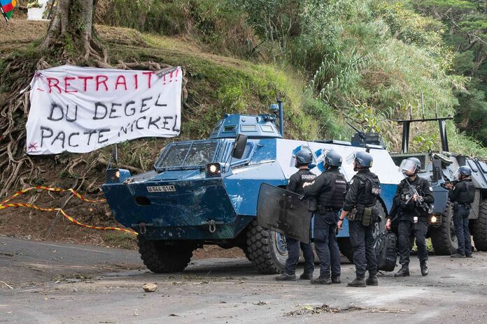 Nouvelle-Calédonie : un huitième mort après une fusillade entre des gendarmes et des indépendantistes survenue lundi