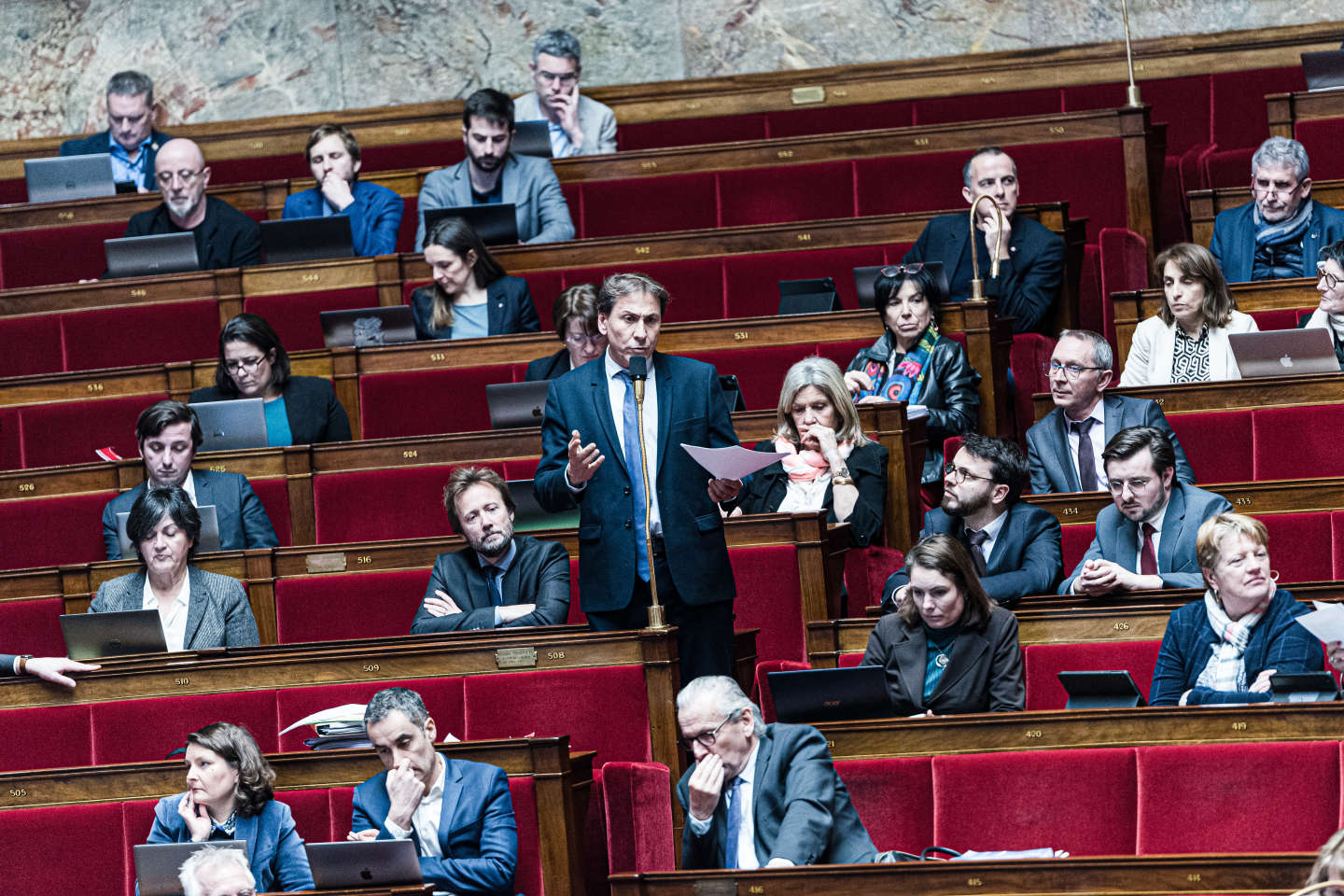 Réforme des retraites : le gouvernement de nouveau interpellé sur les 1 200 euros de pension minimale